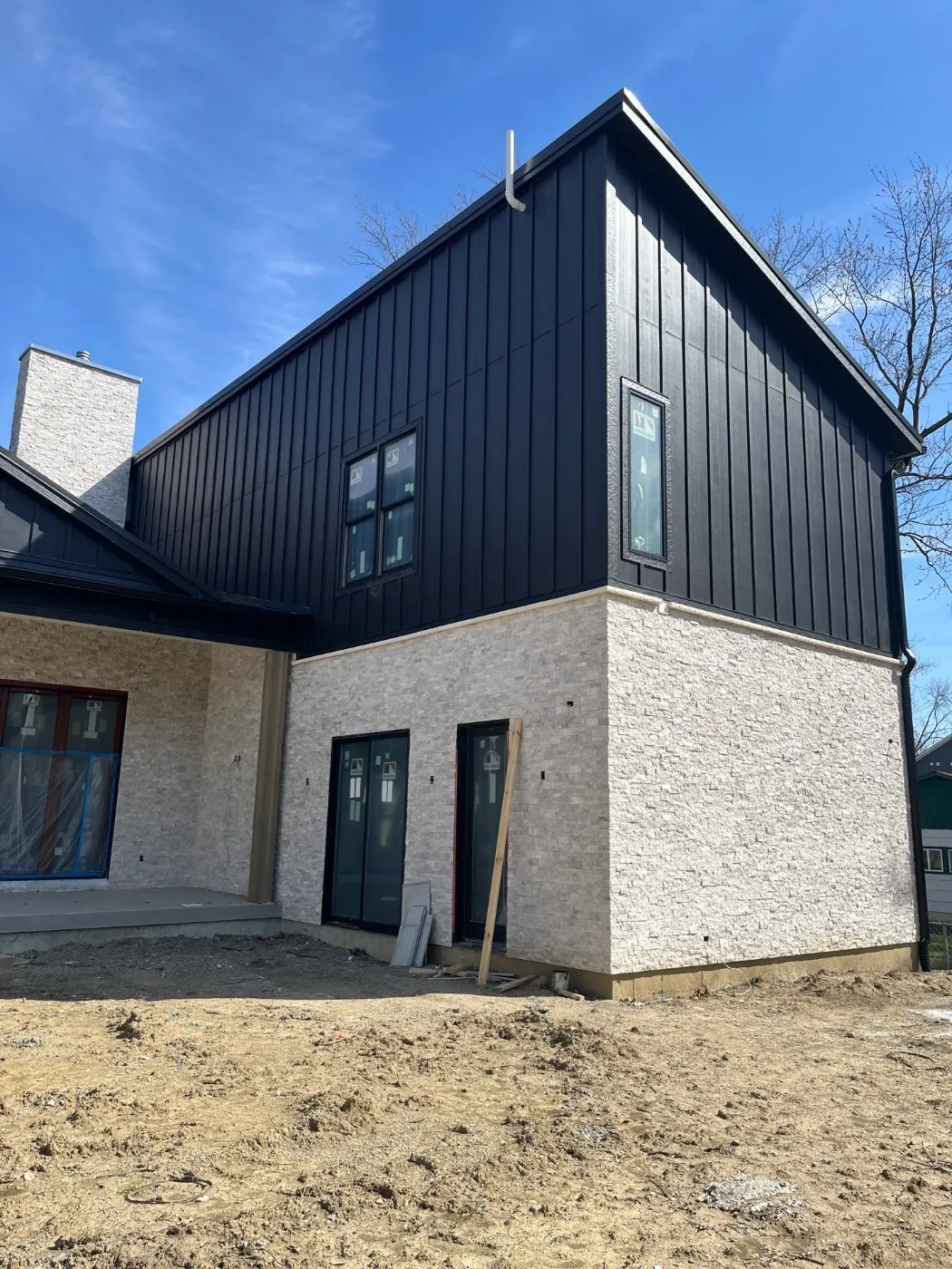 Vinyl siding replacement completed in Southern Green